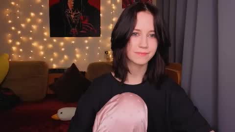 Eva online show from March 13, 3:48 pm