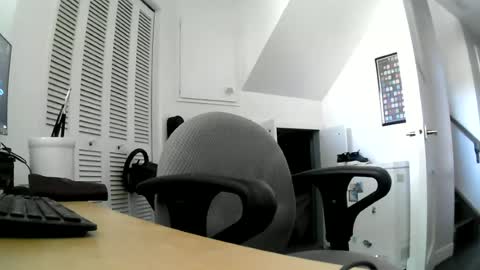 Funtimes3957 online show from July 12, 6:22 pm
