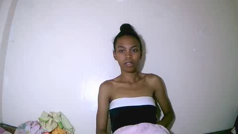 fyah1027 online show from December 2, 8:07 pm