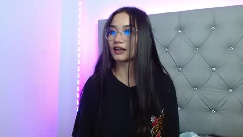 Victoria online show from October 17, 10:36 pm