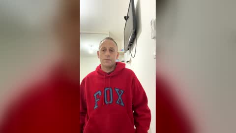 g103031910303 online show from March 2, 6:36 pm