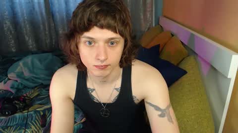 Ian online show from October 13, 4:36 am