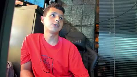 g_lincoln online show from June 15, 9:29 pm