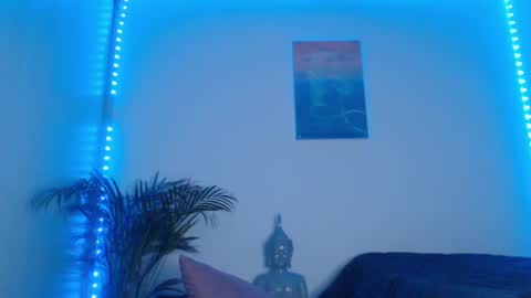 Snapshot of gabb_rioss chatting on March 4, 1:34 am Gabriela online show from March 4, 1:34 am