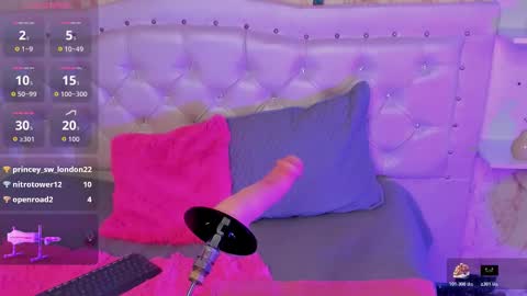 gabbieskinny online show from November 4, 5:58 pm