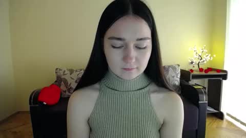Jaklin online show from May 9, 10:32 am