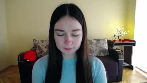 Jaklin online show from April 22, 9:38 am