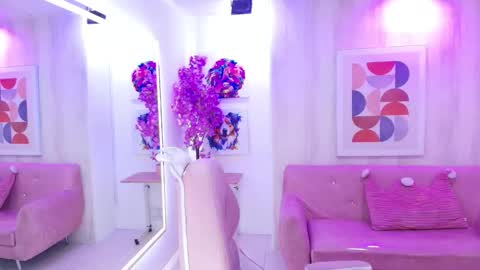 gabby_evanns online show from March 5, 12:14 pm