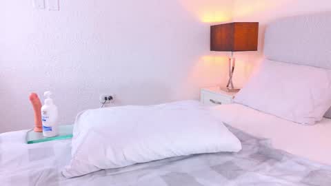 gabi_w online show from October 23, 3:52 am
