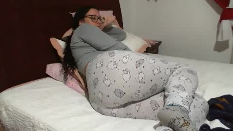 gaby  layla online show from May 14, 12:42 am