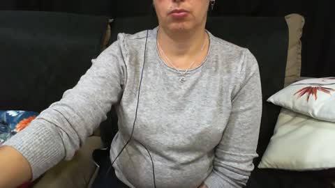 gaby  layla online show from September 11, 12:01 am