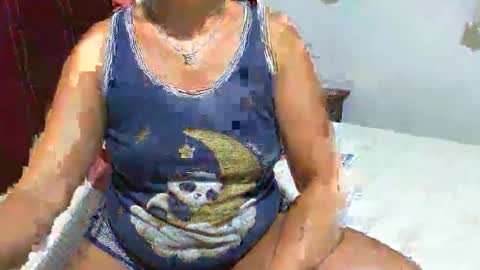 gaby  layla online show from January 17, 1:37 am