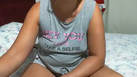 gaby  layla online show from March 26, 10:15 pm