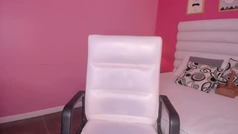 Gabriela salgado online show from March 5, 11:06 am