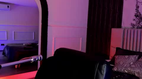 Gabriela Kassi online show from February 1, 4:42 am