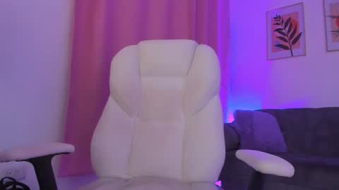 gaby online show from February 13, 2:09 pm