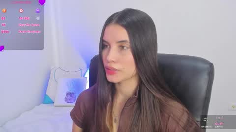 Gabriela online show from September 29, 9:25 pm