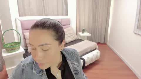 gabriela online show from May 14, 6:17 pm