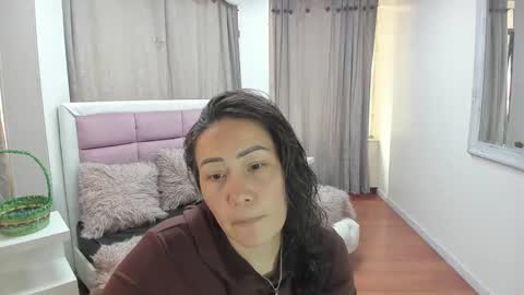 gabriela online show from June 9, 1:55 pm
