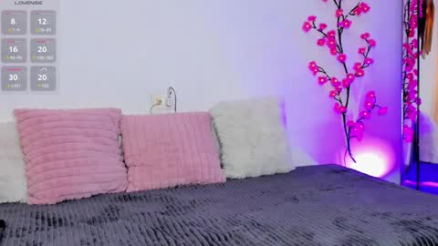 Gaby online show from February 25, 1:15 pm