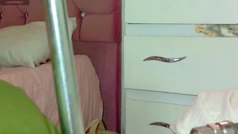 gaby_vegaa online show from October 24, 11:38 pm