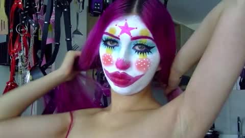 Snapshot of gabygumms chatting on October 22, 2:30 pm gabygumms online show from October 22, 2:30 pm