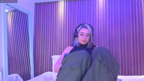gabyrose9 online show from June 5, 9:09 pm