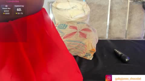 gabyyjones online show from October 24, 12:06 pm