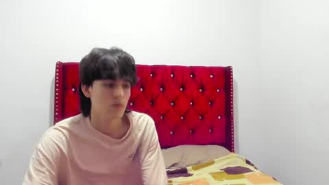 gael_g18 online show from June 15, 10:46 pm