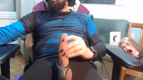 Snapshot of gag0nmyc0ck chatting on February 1, 4:03 am your master online show from February 1, 4:03 am