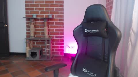 Lenna 3 online show from February 21, 12:08 pm