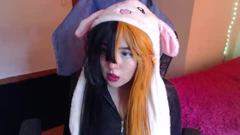 Kate 3 online show from May 14, 8:07 pm
