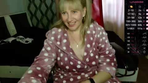 Janette online show from October 2, 6:56 am