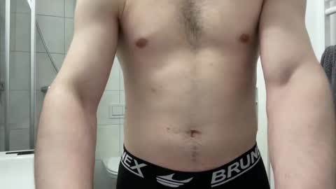 gap2it2and2enjoy online show from March 12, 8:41 pm