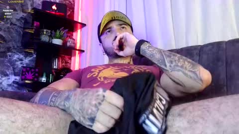 Chris  Dont forget to gift me thumb up Its very important to me and makes me happy AF  online show from November 12, 7:00 am