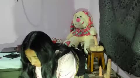 Snapshot of gaticahot001 chatting on February 27, 11:39 am Diana online show from February 27, 11:39 am