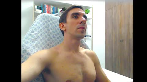 gatosarado23 online show from March 2, 5:01 am