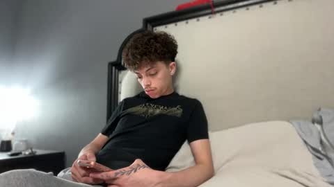 Jose online show from March 3, 2:40 am