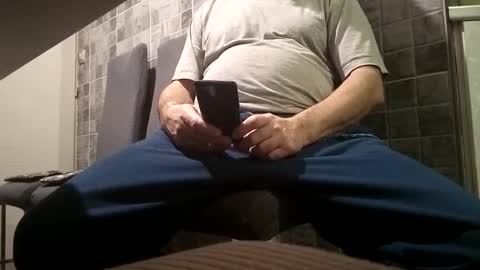 Snapshot of gazdadoka chatting on January 12, 6:15 pm gazdadjoka online show from January 12, 6:15 pm