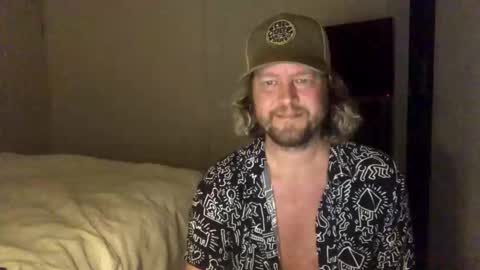 gcsurfer81 online show from September 28, 8:34 am