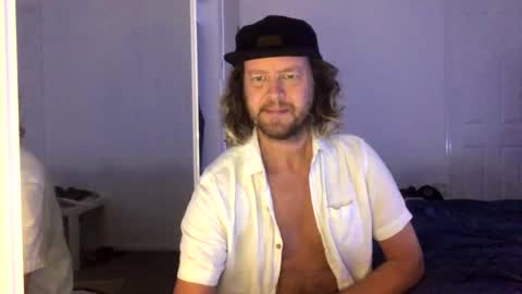 gcsurfer81 online show from February 13, 7:55 am