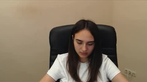 Gemma online show from October 17, 7:45 am