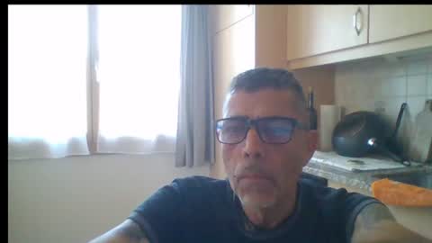 Gen online show from June 6, 12:22 pm