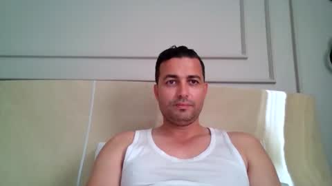 genteldevil online show from May 13, 2:16 pm