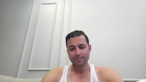 genteldevil online show from May 25, 3:40 pm