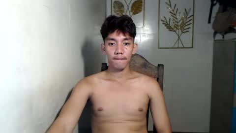 Rayl online show from November 2, 3:12 pm