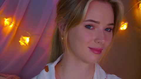 GentleRossi online show from January 16, 12:45 am