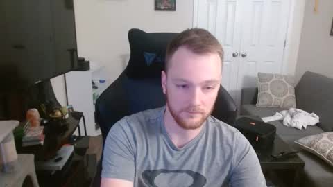 genuinedge online show from October 21, 11:30 pm