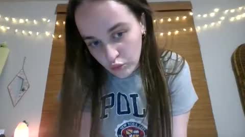 genzfucktoy online show from September 9, 5:40 am