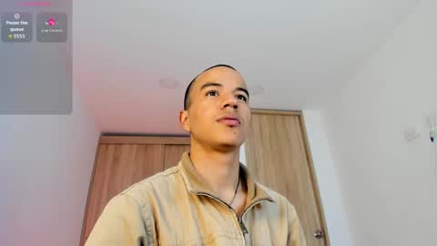 Jorge online show from May 3, 10:05 pm